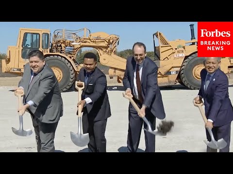 Gov. JB Pritzker Breaks Ground On New Data Center In Illinois